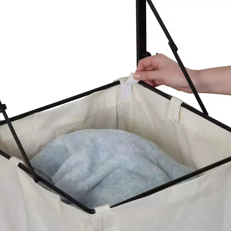 Étagère de buanderie avec panier à linge Honey-Can-Do chêne clair