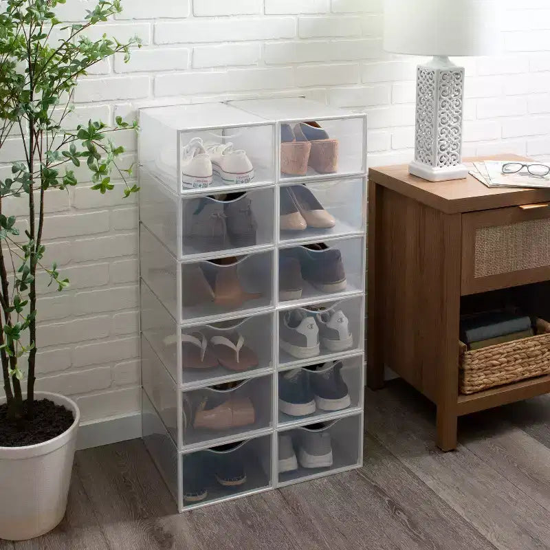 Simplifiez l'ensemble de 12 boîtes à chaussures à ouverture frontale blanches