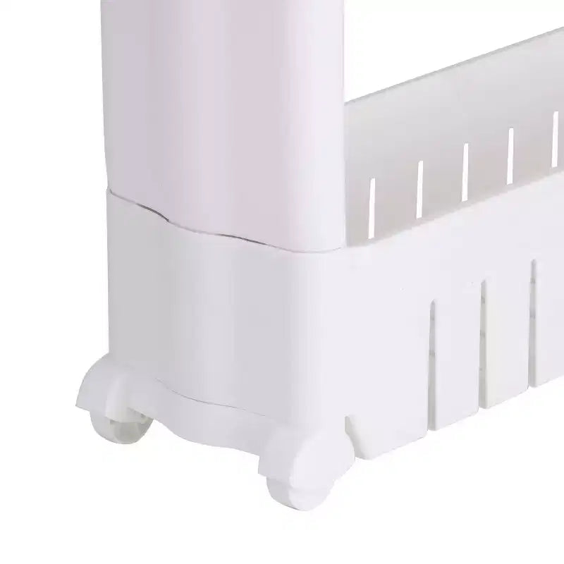 Simplifiez votre quotidien avec le chariot de rangement roulant fin à 5 niveaux avec roues blanc Kennedy International : chariot de rangement utilitaire fin, en polypropylène
