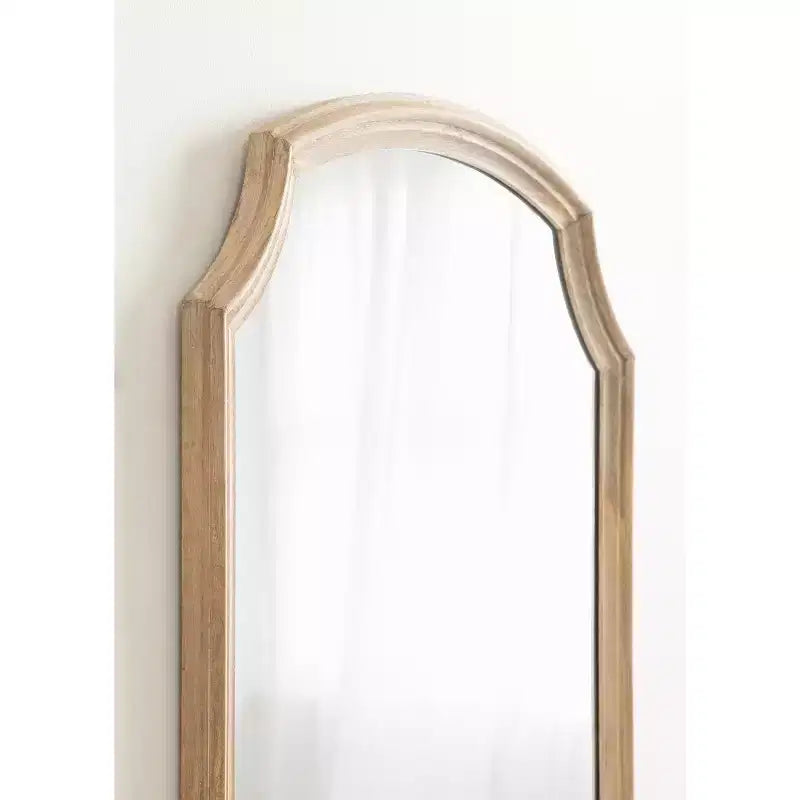 Miroir Arqué en Bois Carlow Naturel 23"x32" Kate & Laurel All Things Decor