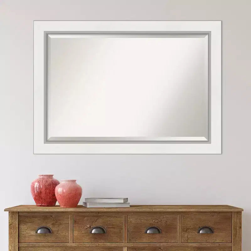 Miroir mural encadré Eva blanc 42 po x 30 po argenté - Amanti Art : Moderne biseauté, aucun assemblage requis