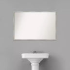 Miroir mural de salle de bain étroit en bois blanc Shiplap sans biseau 37 po x 25 po - Amanti Art : Rectangle moderne, Quincaillerie de montage incluse