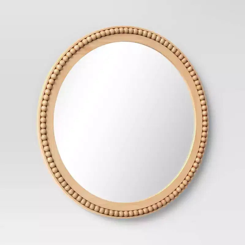 Miroir mural rond en bois à perles de 71 cm - Natural - Threshold™ : Détails perlés, aucun assemblage requis