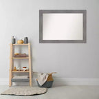 Miroir mural gris Amanti Art 42"x30" avec cadre à fines rayures et sans biseau : Rectangle moderne, matériel de fixation inclus