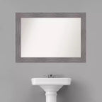 Miroir mural gris Amanti Art 42"x30" avec cadre à fines rayures et sans biseau : Rectangle moderne, matériel de fixation inclus