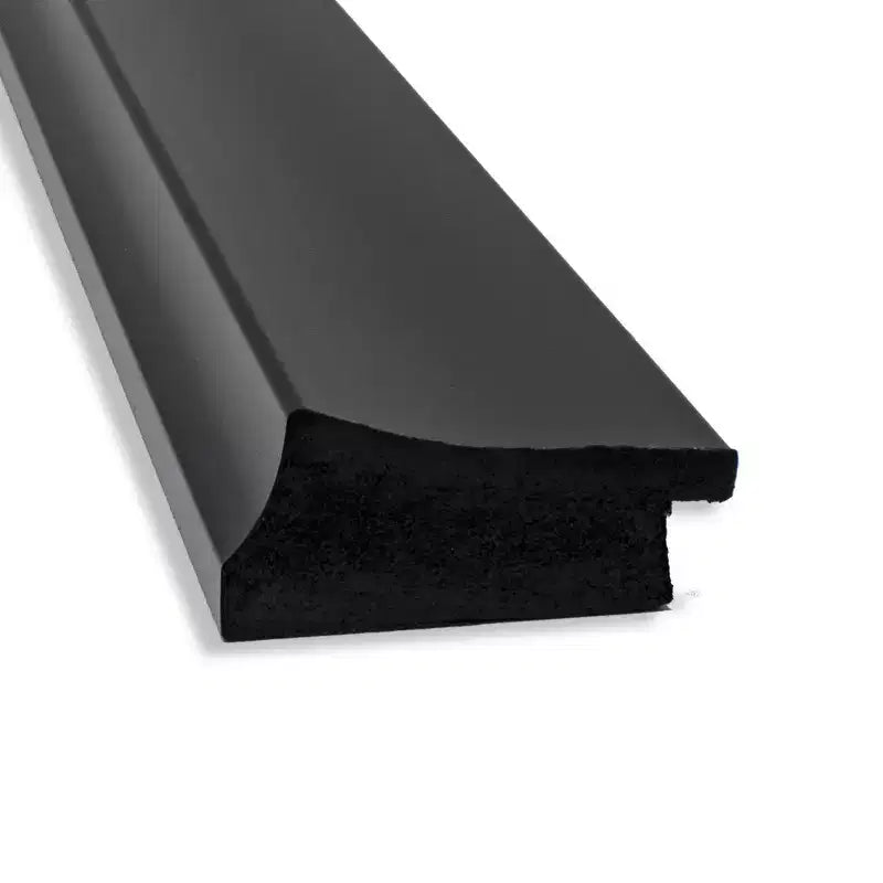 Miroir mural de salle de bain noir Amanti Art, collection moderne rectangulaire, 22" x 28", cadre en polystyrène, à monter au mur, non biseauté