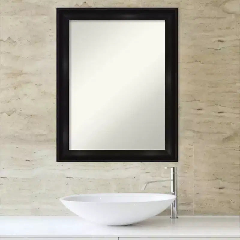 Miroir mural de salle de bain noir Amanti Art, collection moderne rectangulaire, 22" x 28", cadre en polystyrène, à monter au mur, non biseauté