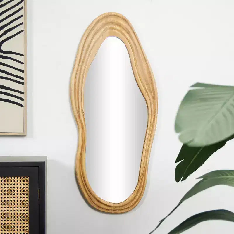 Miroir mural ondulé abstrait en bois 41x18 po : Décoration bohème sculptée – Olivia & May