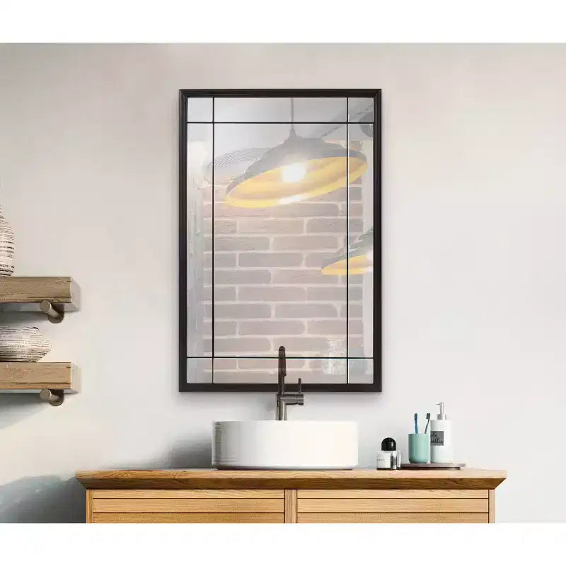 Miroir mural et de courtoisie Howard Elliott 36"x24" avec cadre multi-panneaux en métal antique français, noir