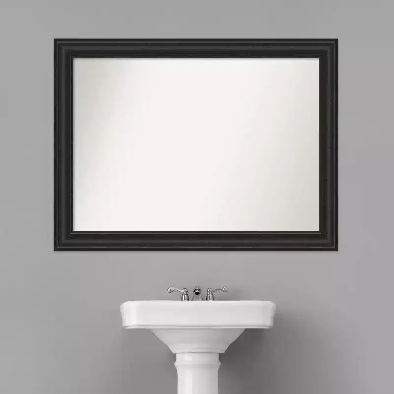 Miroir mural de salle de bain noir Shipwreck non biseauté 44" x 33" - Amanti Art : Rectangle moderne, fixation murale, quincaillerie incluse