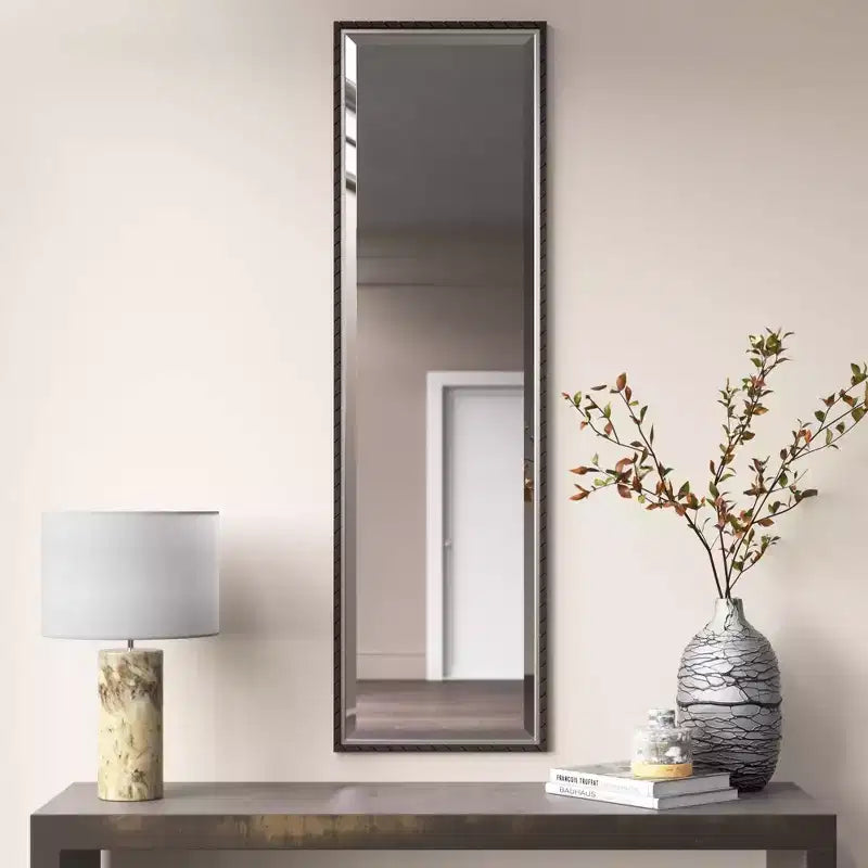 Miroir psyché Howard Elliott 48"x14" Cantera : Style moderne, cadre en fer, montage mural