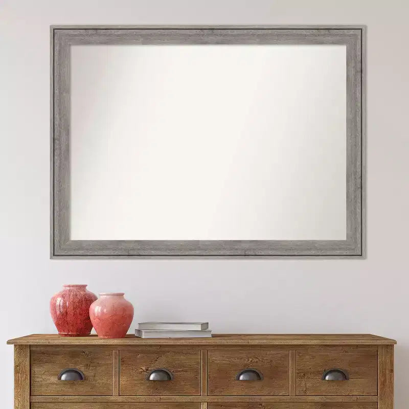 Miroir mural en bois gris vieilli sans biseau Regis 43" x 32" - Amanti Art