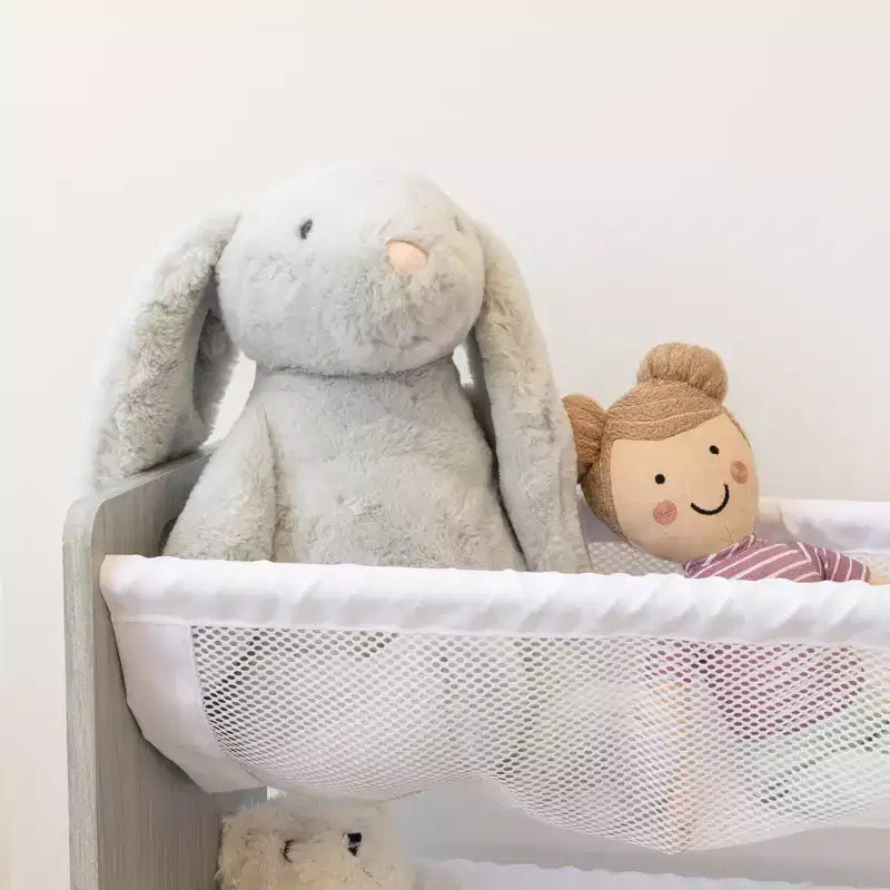 Humble Crew Kids' Slate Organisateur de peluches gris : Cadre en MDF, 3 étagères, 4 bacs de rangement, 81,3 cm H x 106,7 cm L x 27,9 cm P