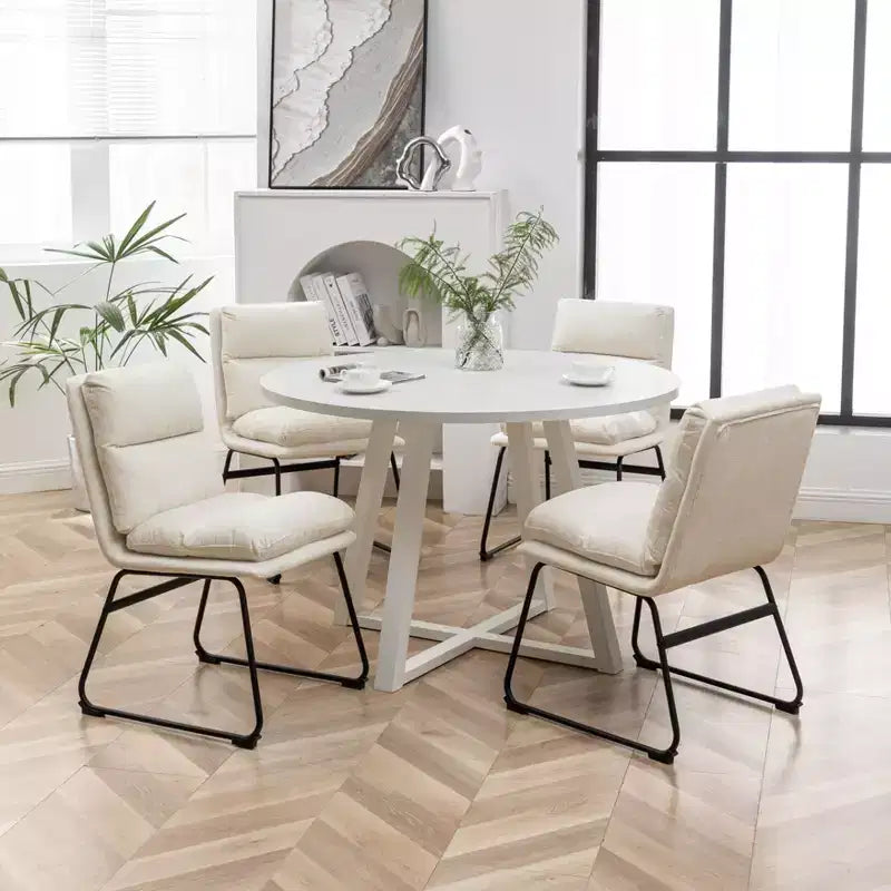 Ensemble de salle à manger rond Innes de Roundhill Furniture, table à manger avec piètement à tréteaux et 4 chaises élégantes, 5 pièces