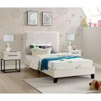Ensemble de chambre 3 pièces Findlay, lit rembourré 3D en peluche avec 2 tables de chevet