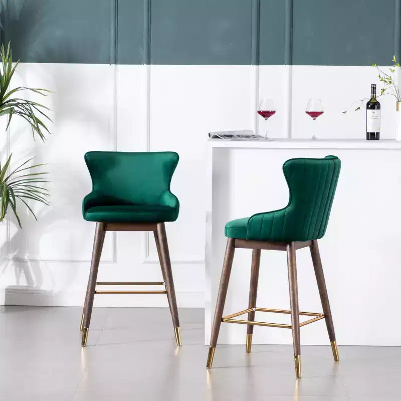 Tabourets de bar à dossier ailé recouverts de tissu Leland de Roundhill Furniture, verts, ensemble de 2