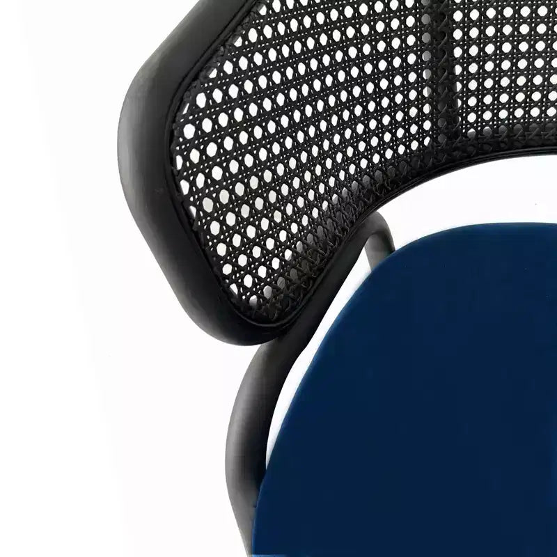 LeisureMod Ervilla - Lot de 4 chaises de salle à manger modernes - Fauteuils d'appoint confortables en tissu avec pieds en fer noir, pour cuisine, salle à manger, café, restaurant