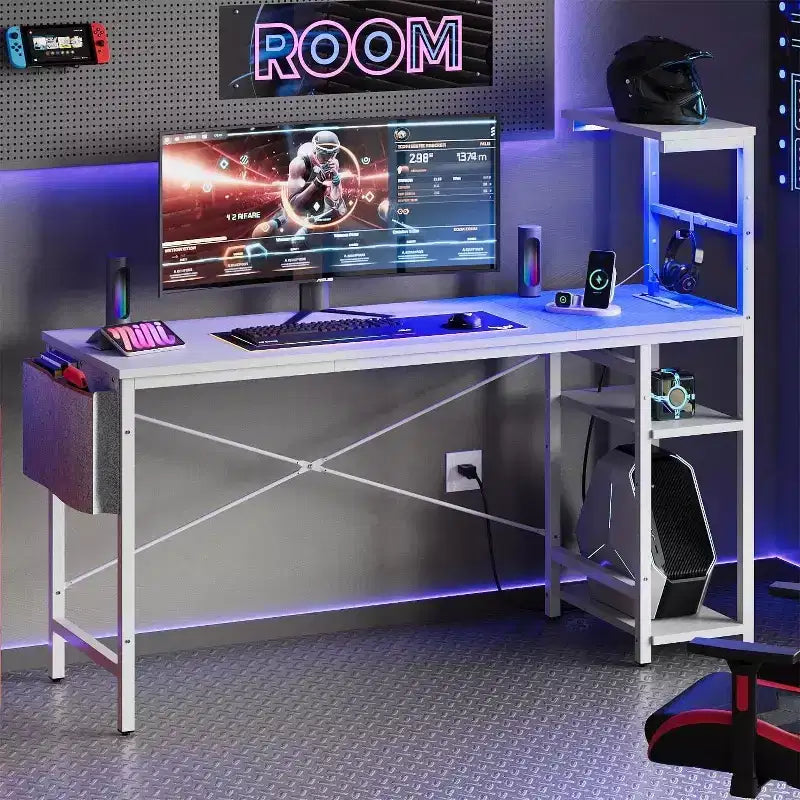 Bureau gaming réversible Bestier 61 avec prise électrique et LED, avec étagères à 4 niveaux