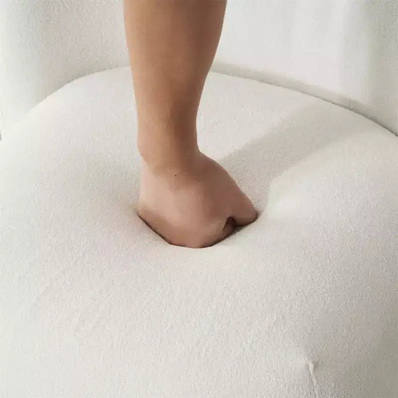 Fauteuil d'appoint moderne ultra-doux à dossier bas et sans accoudoirs, avec revêtement doux pour la peau et pieds ronds en pin exquis - ModernLuxe