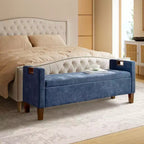 Banc de rangement Daniel avec pieds en bois massif et poignées creuses|ART OF LIVING DESIGNS
