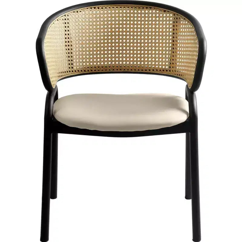 Chaise de salle à manger LeisureMod Ervilla en osier avec assise en cuir et cadre en acier noir, assise confortable pour salles à manger et cuisines