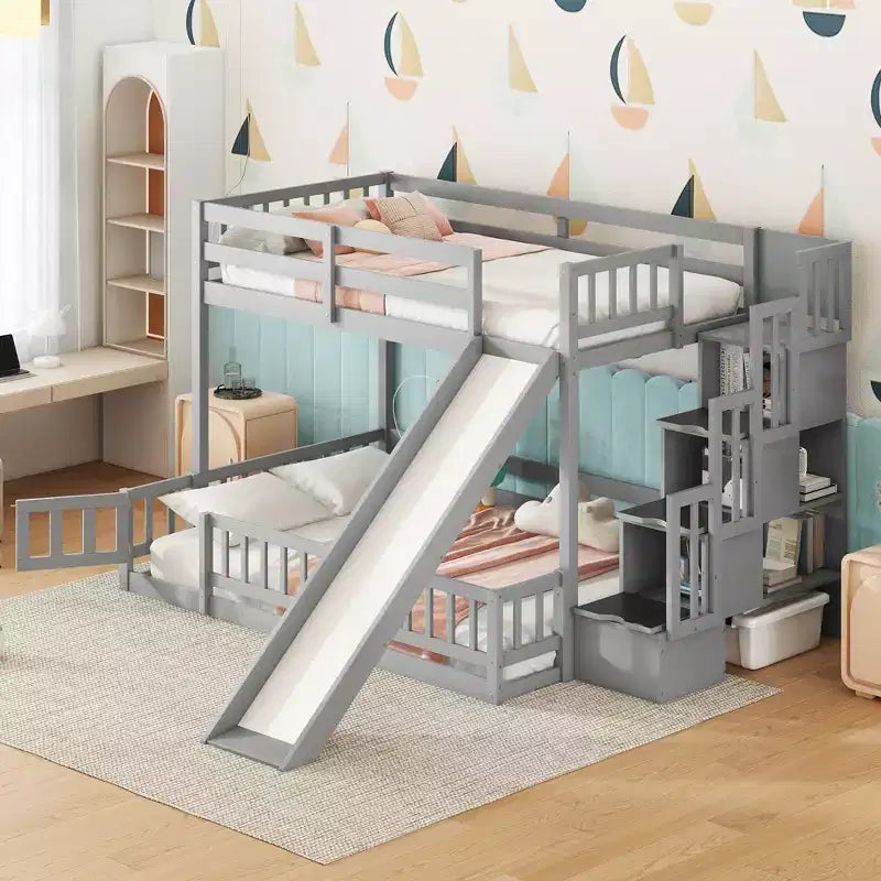 Lit superposé jumeau sur grand lit avec toboggan, escalier de rangement, barrières de sécurité et cadre en bois de pin massif, Blanc/Gris-ModernLuxe
