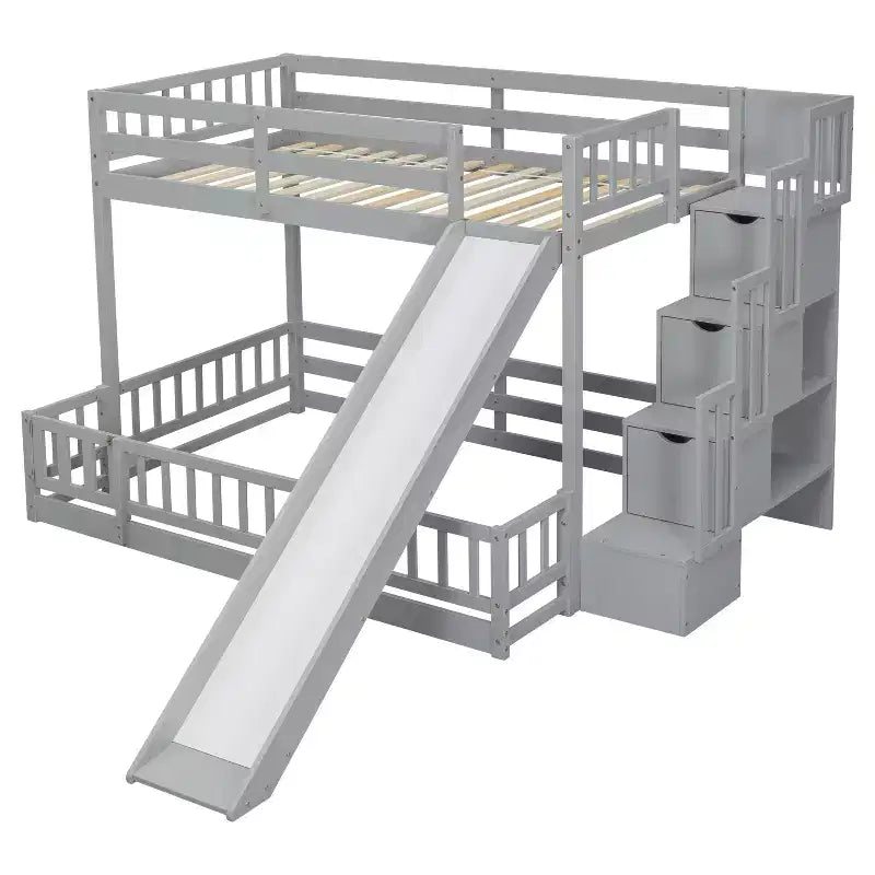 Lit superposé jumeau sur grand lit avec toboggan, escalier de rangement, barrières de sécurité et cadre en bois de pin massif, Blanc/Gris-ModernLuxe
