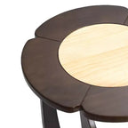 Table d'appoint ronde moderne du milieu du siècle LuxenHome, Table d'appoint avec blocs de couleur en bois de pin foncé avec pieds croisés pour chambre à coucher, salon Marron