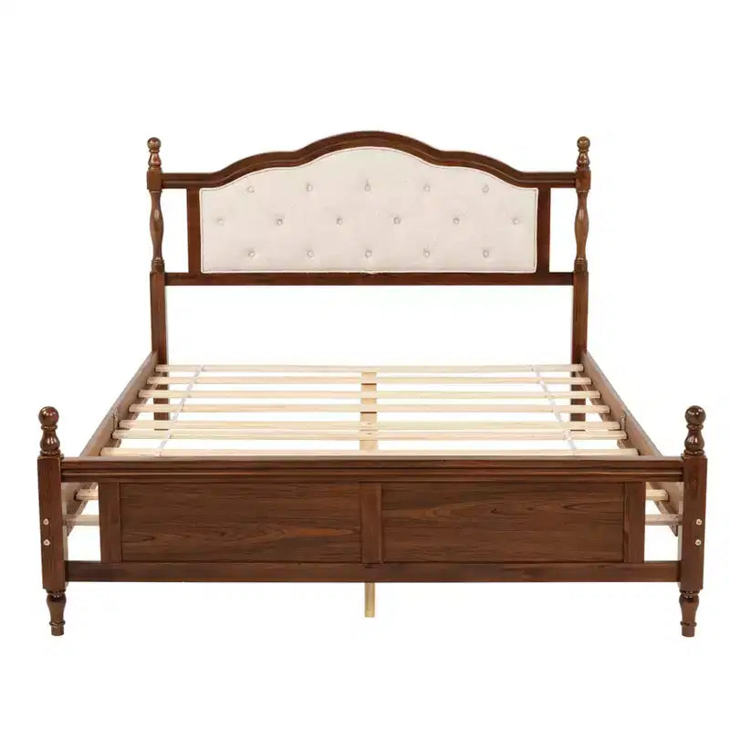 Lit en bois de pin Whisen Queen avec tête de lit capitonnée et pied de lit à panneau