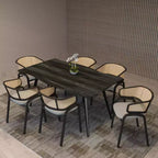 Table à manger rectangulaire moderne LeisureMod Ravenna 63 – Plateau en bois à bord ondulé avec pieds en métal pour cuisine, salle à manger et espaces contemporains