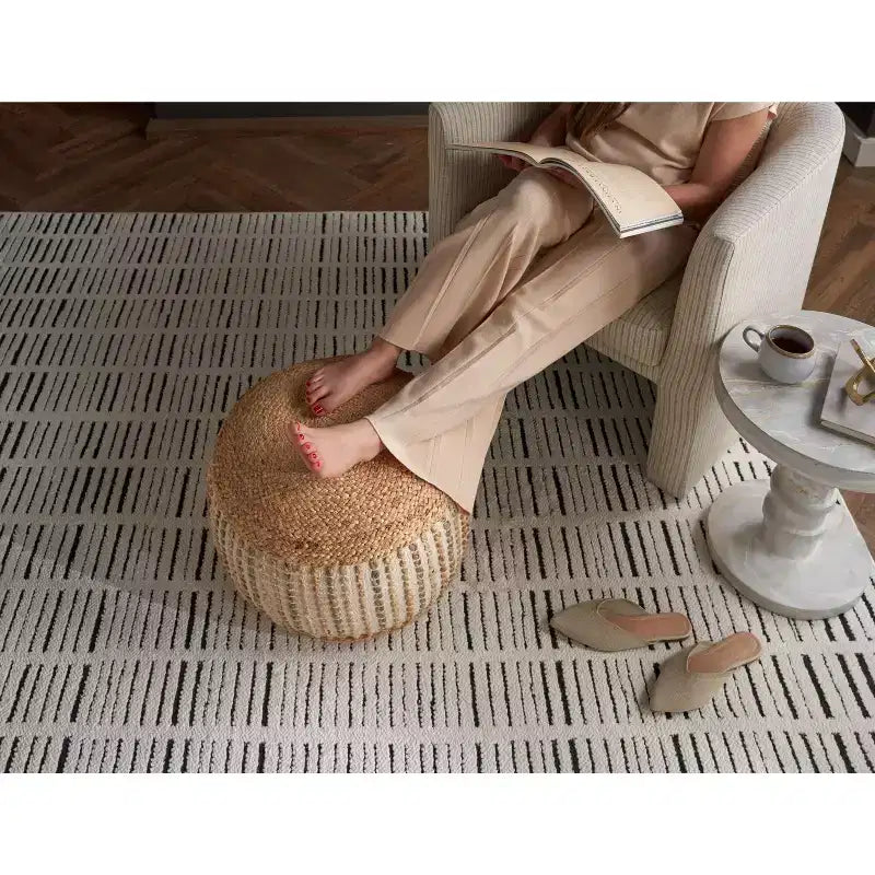 Pouf d'intérieur Mina Victory Lifestyle en jute tressé et coton, 50 x 50 x 30 cm, ivoire