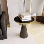 Table d'appoint en verre Hyalus LeisureMod avec cadre en fer Table d'appoint moderne pour salon, chambre, bureau, lounge, intérieur, décor contemporain