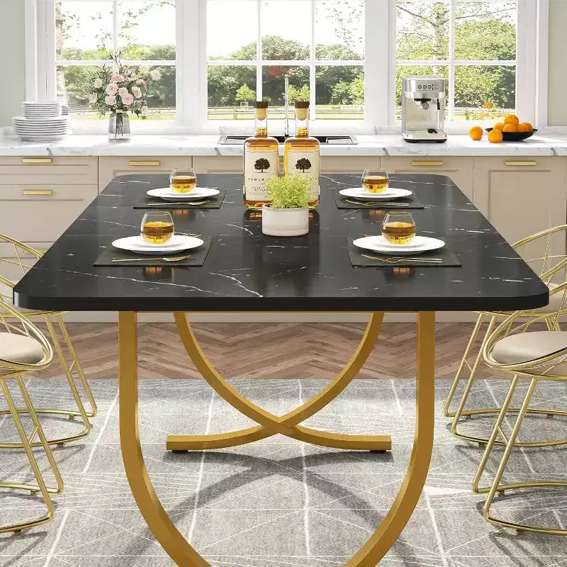 Table à manger rectangulaire Lantine pour 4 personnes, 160 cm, table de cuisine moderne avec plateau en faux marbre et pieds en métal