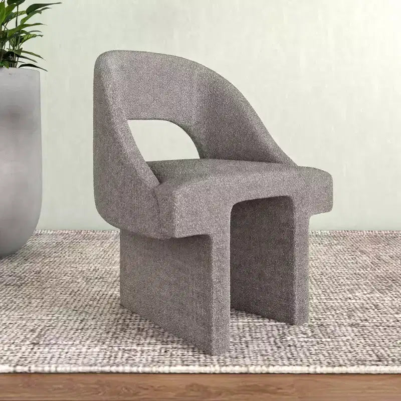 Fauteuil d'appoint moderne LeisureMod Quell avec boucle latérale – Siège élégant et confortable, dossier incurvé, parfait pour le salon, la chambre ou le boudoir