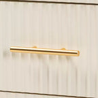 Ensemble de chambre 4 pièces Baxton Studio Primrose, ivoire, en bois cannelé de style milieu de siècle