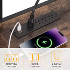 Meuble TV VECELO avec support et prise de courant, Console avec centre de divertissement réglable en hauteur et étagères de rangement pour TV de 70 po, Noir/Marron