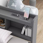 Lit bibliothèque Whisen en L de taille double avec prises électriques intégrées, ports de chargement USB et deux tiroirs de rangement