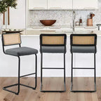 Bekrvio 30 Tabourets de bar pivotants lot de 2/3/4 avec dossier en rotin, revêtement en velours et cadre en métal noir, tabouret de cuisine moderne du milieu du siècle pour îlot de cuisine et bar
