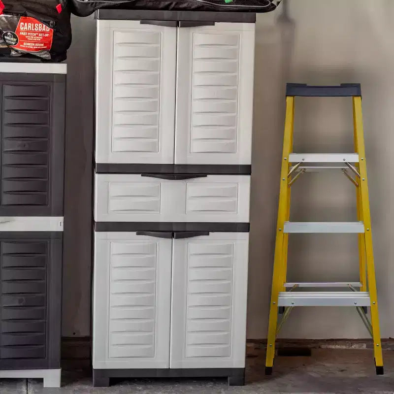 Armoire de rangement en plastique Sunnydaze avec 2 étagères réglables et 1 tiroir - 57
