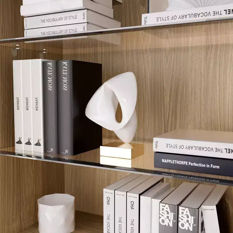 Meuble de rangement noir à grain de bois avec portes vitrées doubles, meuble de rangement décoratif