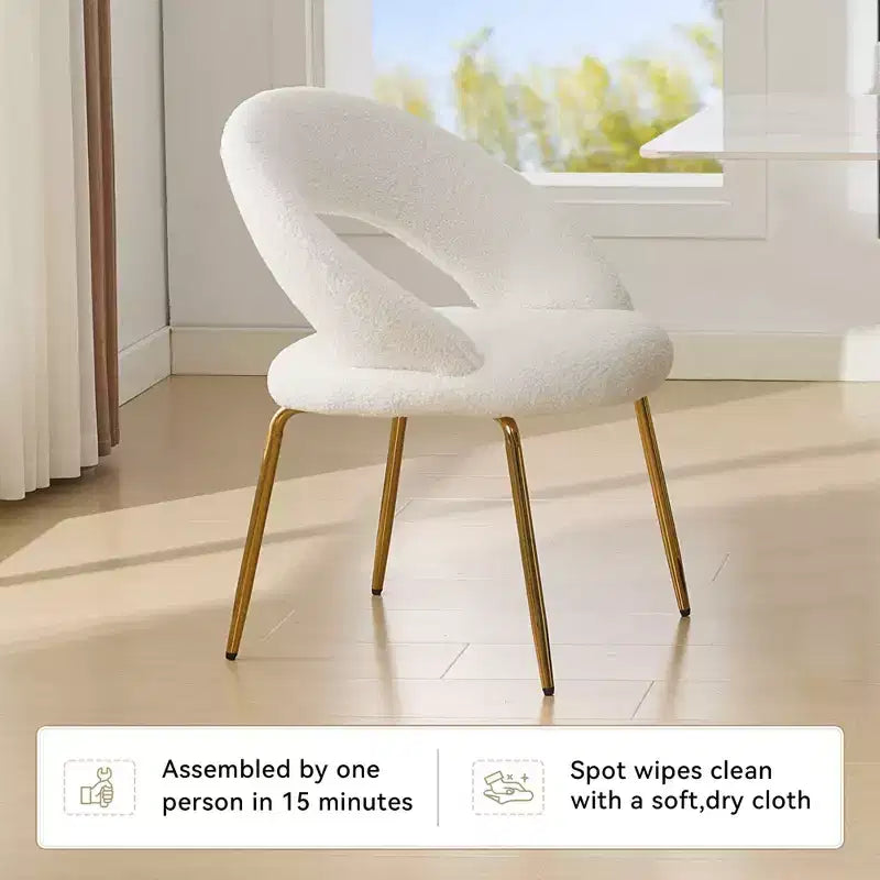 Lot de 1 chaises de salle à manger en tissu Teddy avec dossier incurvé et pieds en métal doré pour cuisine ou salle à manger, blanc