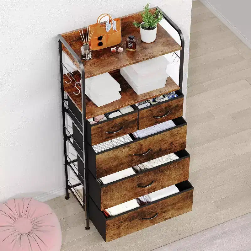 Garvee Commode à 5 tiroirs pour Chambre à Coucher – Tour de rangement en tissu avec plateau en bois, cadre en acier robuste, commodes à poignée facile à tirer