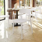 Flash Furniture Chaise de patio empilable Dover intérieur-extérieur avec dossier incurvé, chaise en résine commerciale tout temps