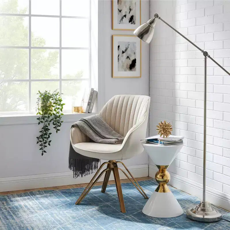 Fauteuil d'appoint pivotant Art Leon en velours confortable avec pieds dorés