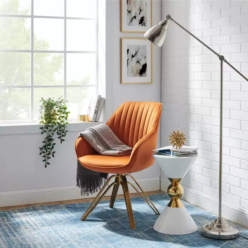 Fauteuil d'appoint pivotant Art Leon en velours confortable avec pieds dorés