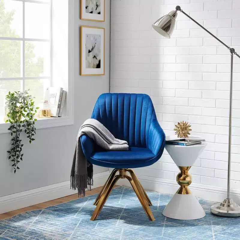 Fauteuil d'appoint pivotant Art Leon en velours confortable avec pieds dorés
