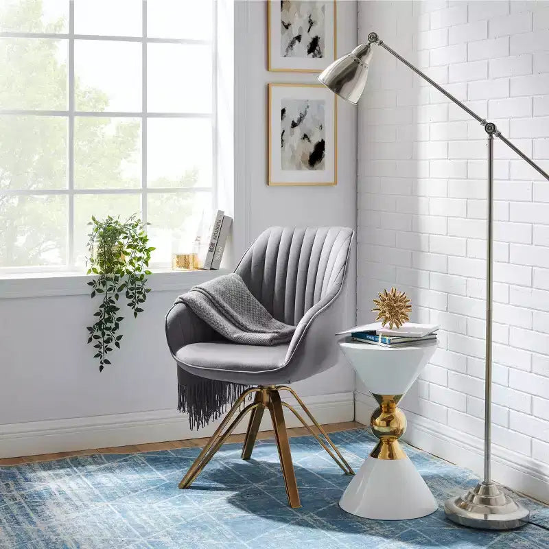 Fauteuil d'appoint pivotant Art Leon en velours confortable avec pieds dorés