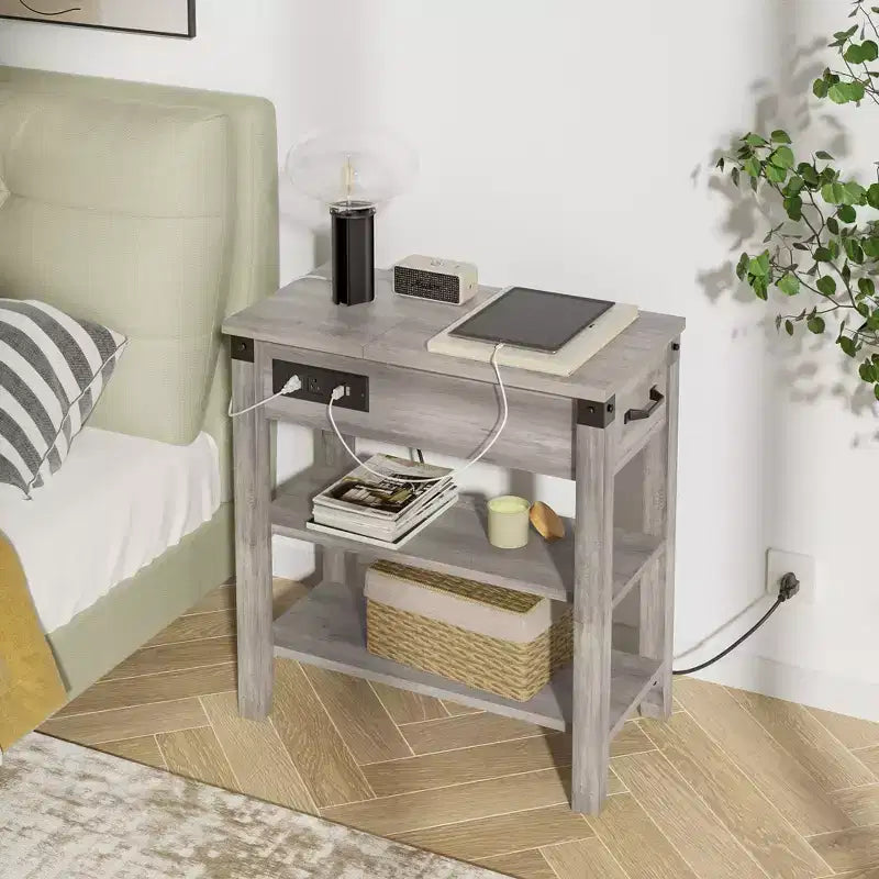 Table d'appoint Acekool avec plateau relevable, tiroir de rangement, ports USB et prises, table d'appoint avec étagères et sac de rangement pour petits espaces