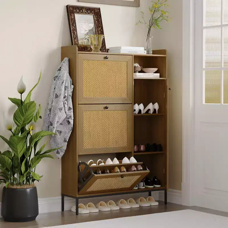 Meuble à chaussures autoportant CuisinSmart à 3 niveaux avec rotin naturel, organiseur de chaussures avec étagères réglables, range-chaussures étroit pour couloir, bois