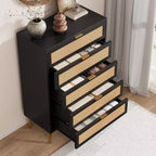 Commode 5 tiroirs en rotin 44, commode étroite et haute, commode verticale en bois de style ferme noire avec pieds et poignées en métal pour chambre et salon
